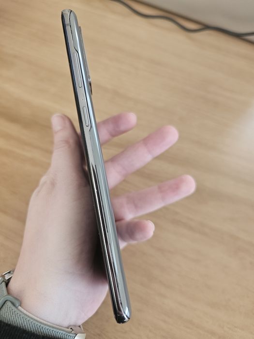 Samsung s20 plus Cosmic Gray