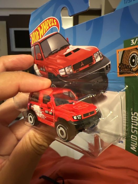 Коллекционные авто Hot Wheels