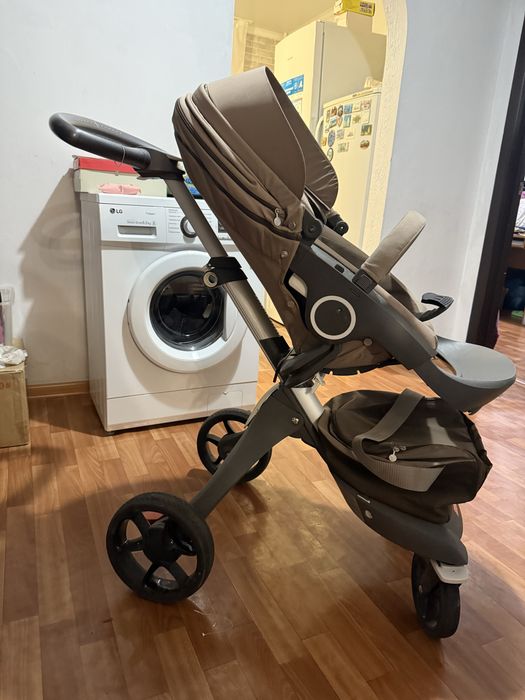 Детская коляска Stokke Xplory