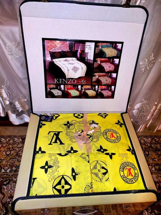 Kenzo  spalniy komplekt