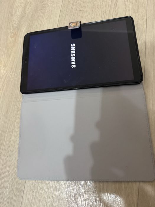 Продается планшет Samsung