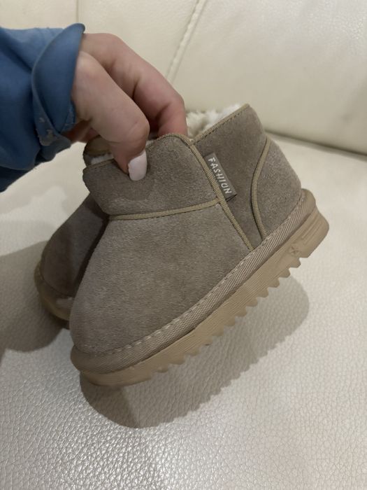 Детски дрешки и обувки без забележки