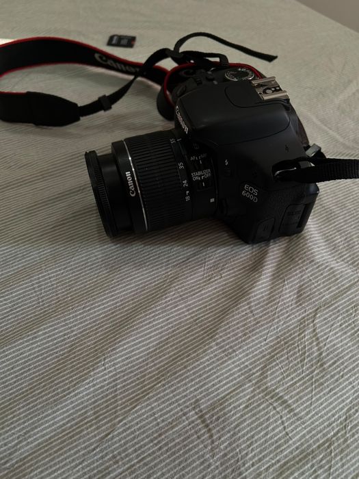 Продам фотоаппарат Canon EOS 600D Kit 18-55 II