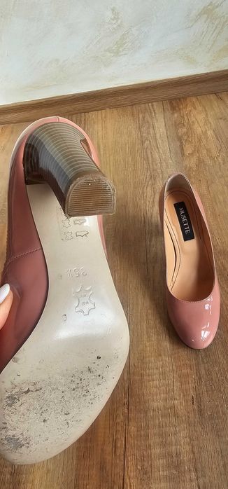 обувки на ток Musette