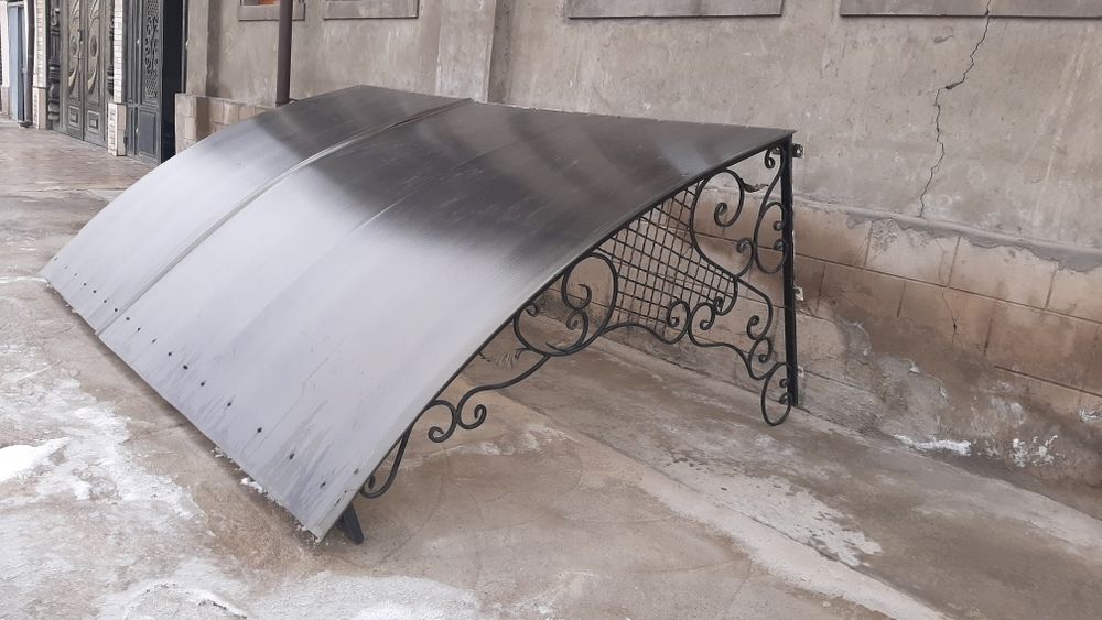 Prodaetsya leksan s razmerom 3.35 x 2.25