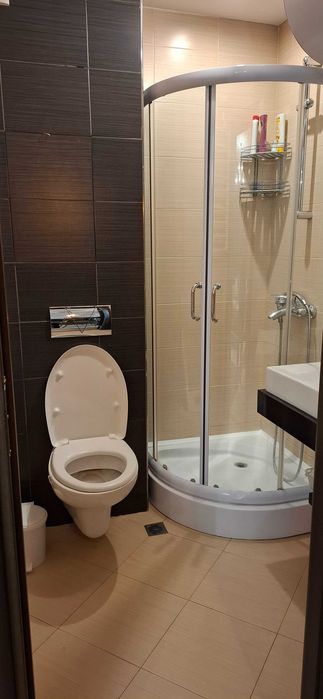 Дава се под наем Едностаен апартамент в Хасково, Център - 30 кв.м за 81.6 € - Снимка #16