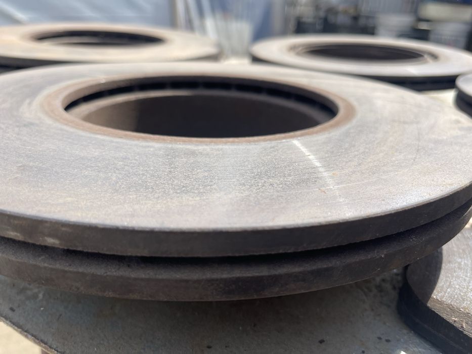 Vand discuri si placute brembo bmw e90