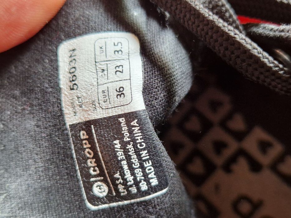 Adidași  / bascheți nr 36