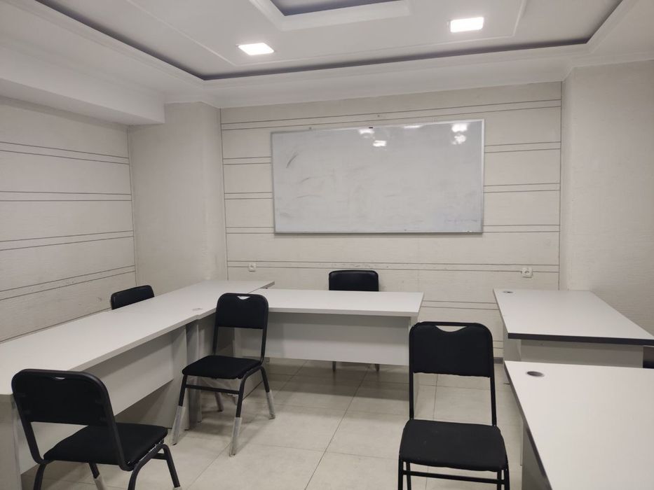 Аренда офисов от18 до 55м² возле метро Новза! Хорошие цены!