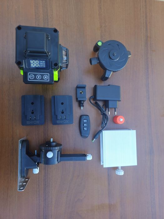 Лазерен нивелир Falans 4D 16 Линии