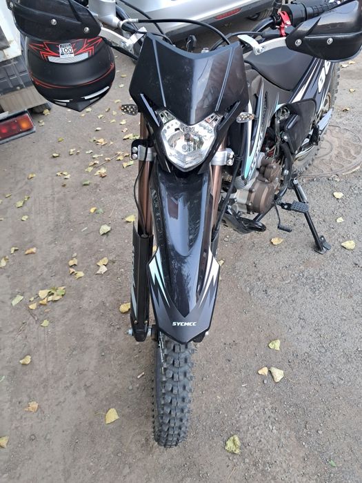Продам мотоцикл эндуро