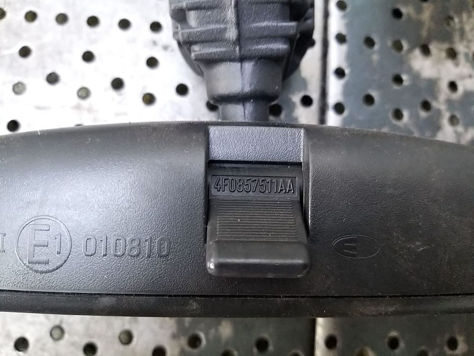 Oglinda retrovizoare interior audi a4 b7 8e 4f0857511aa