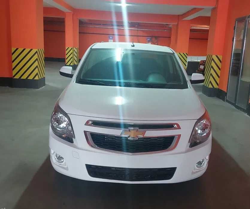 Chevrolet Cobalt 2025 — 3