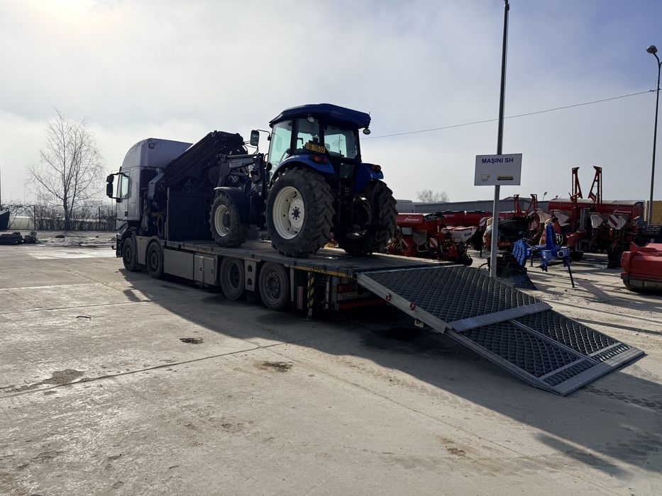 Transport containere utilaje cu macara