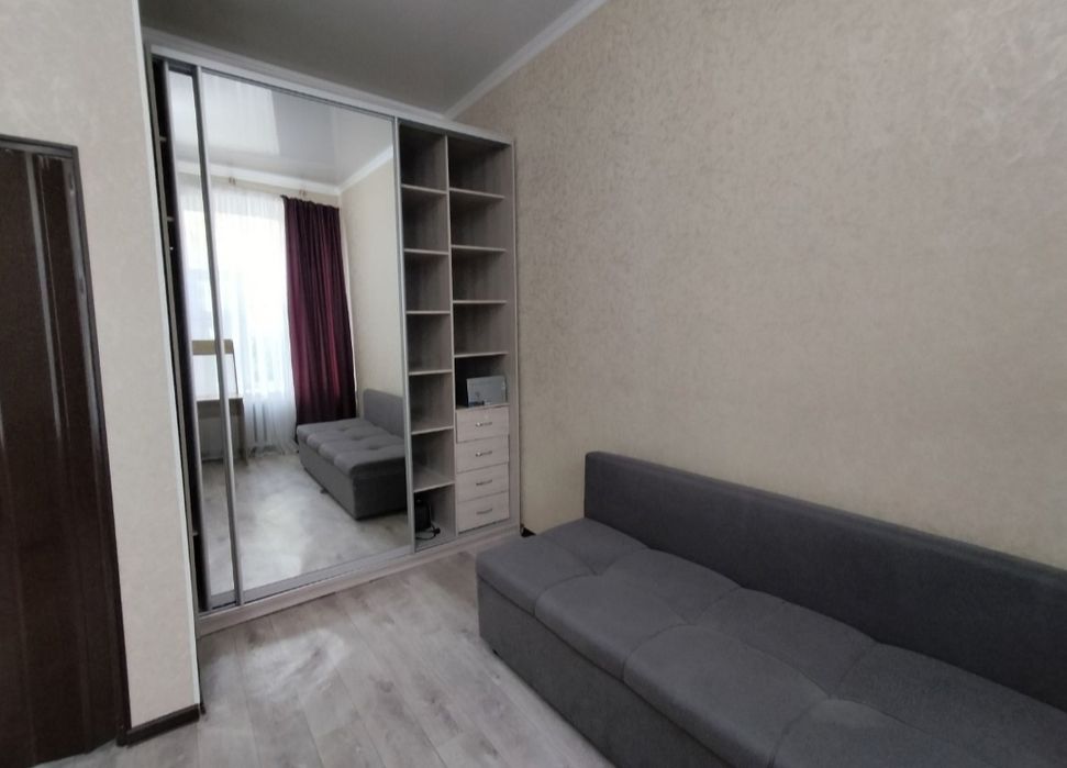 Сдается 1я комнатная квартира. СШ - 33.