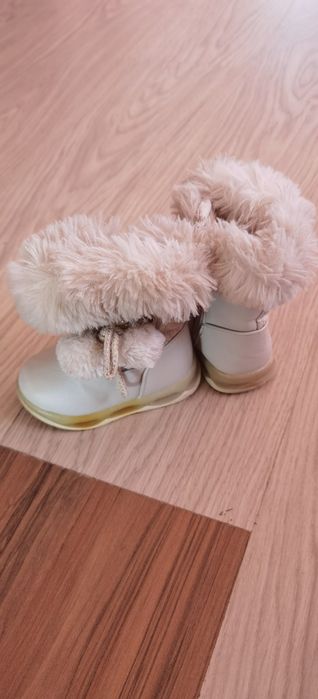 Cizmulițe de iarnă