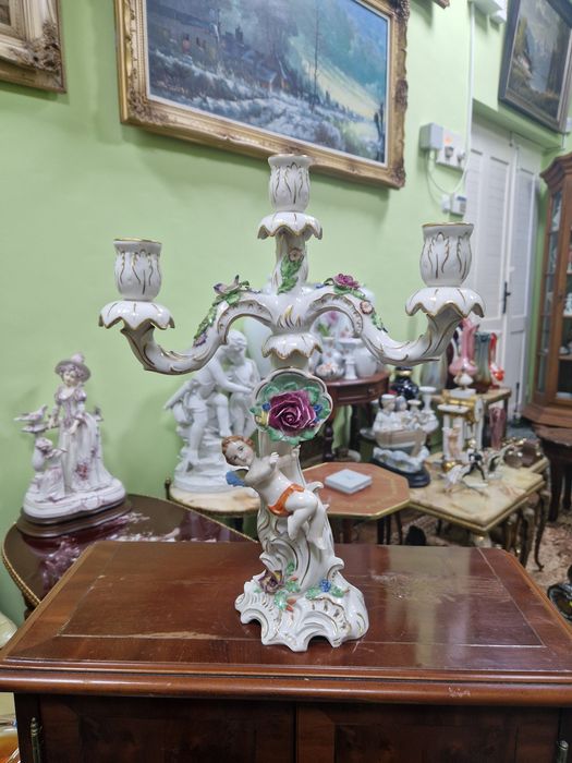 Уникален антикварен немски порцеланов свещник Ernst Sohne