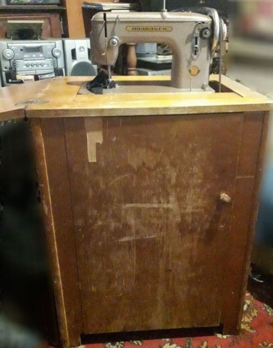 Продам швейную машинку