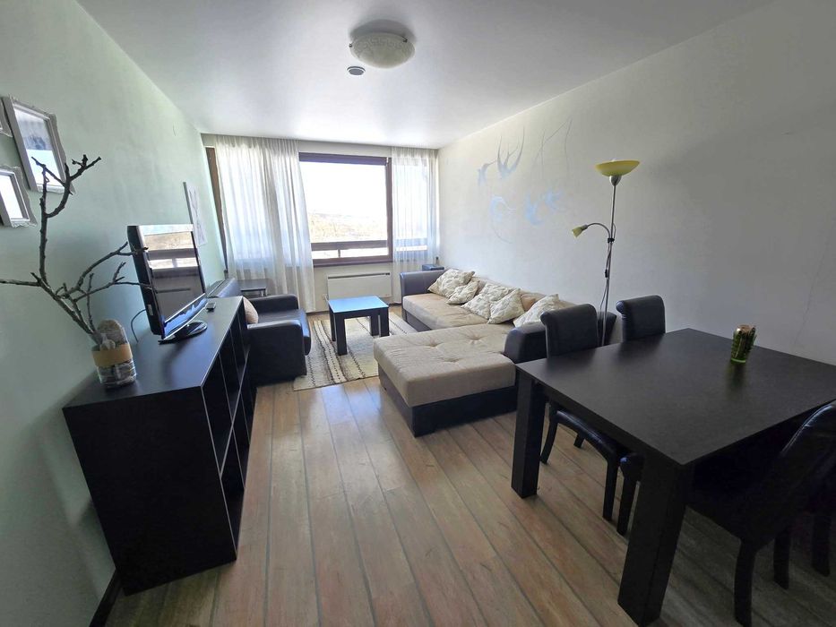 Дава се под наем Двустаен апартамент в Банско - 65 кв.м за 348.84 € - Снимка #1