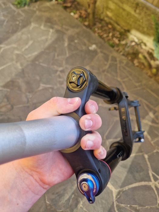 Furca RockShox Revelation RL 27.5 140mm -BOOST 15x110 -Tapered- stare de functionare perfecta
