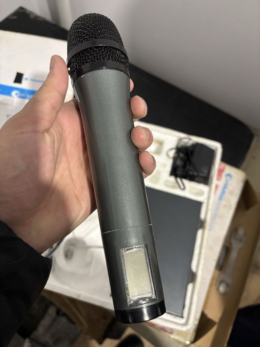 Продам профессиональный микрофон sennheiser ew 100 g2