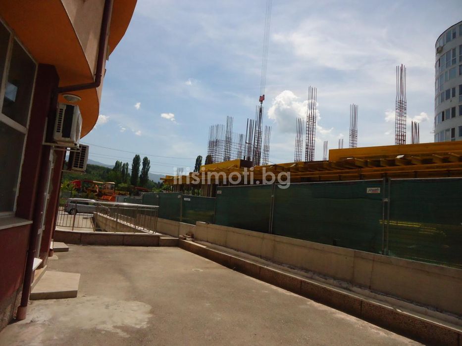 Продава се Тристаен апартамент в София, Люлин 6 - 108 кв.м за 726 €/кв.м - Снимка #2