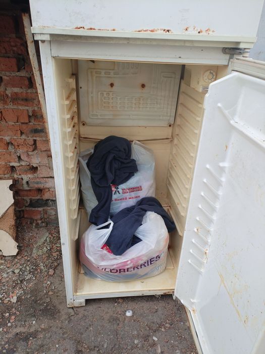 Продам холодильник