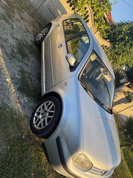VOLKSWAGEN Golf 2003 — imagine 3
