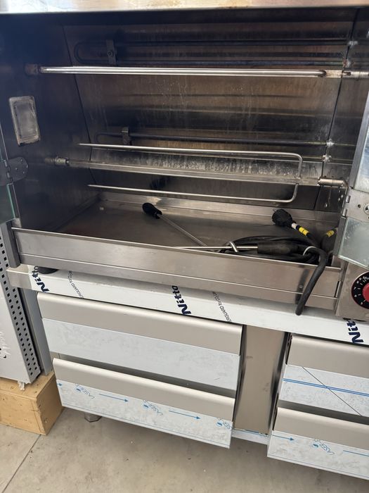 Грил за пилета електрически! 4 бр.