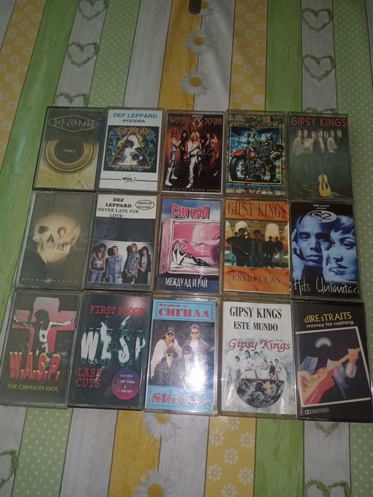 Аудио Касети с музика.