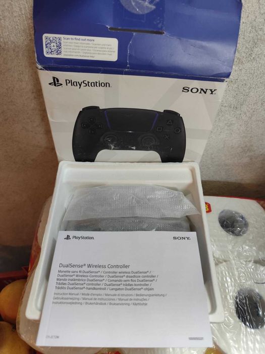 PS5 джойстик в перфектно състояние