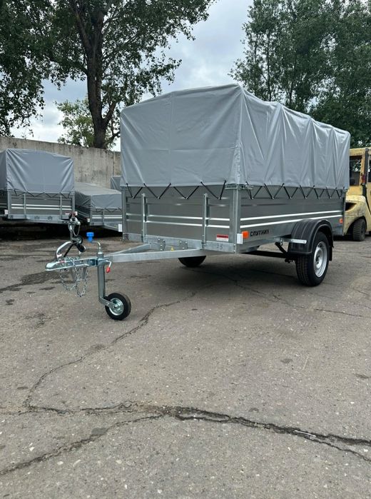 Прицепы и коневозки в ассортименте