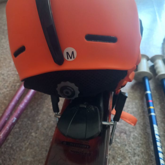 Продам Горные лыжи