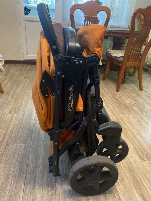 Коляска детская . Италия