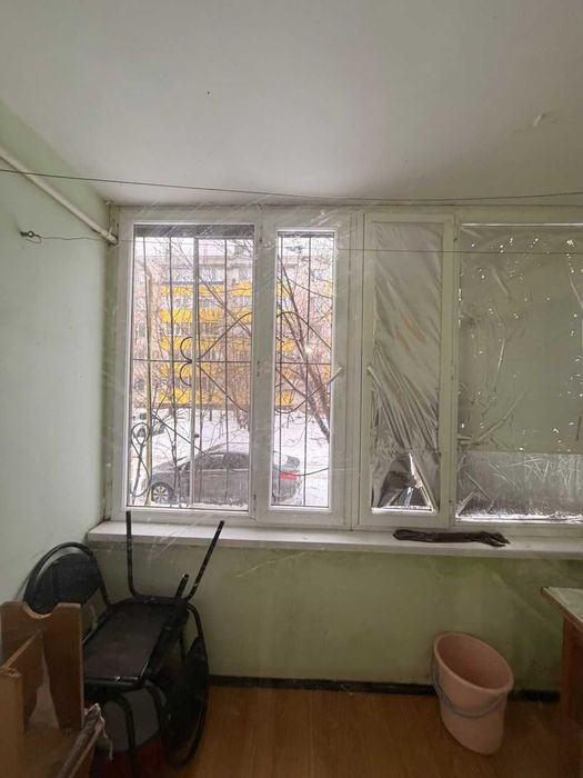 продается 2 ком квартира