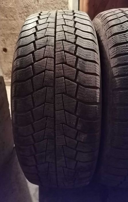 Продавам 4 броя Зимни гуми 205.55.16 на 1 сезон дот 2020 Gislavd