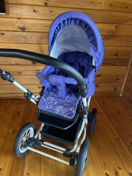 Продам коляску Julia Baronessa