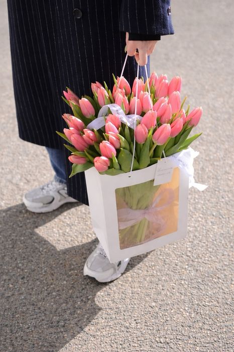 Тюльпаны на 8март