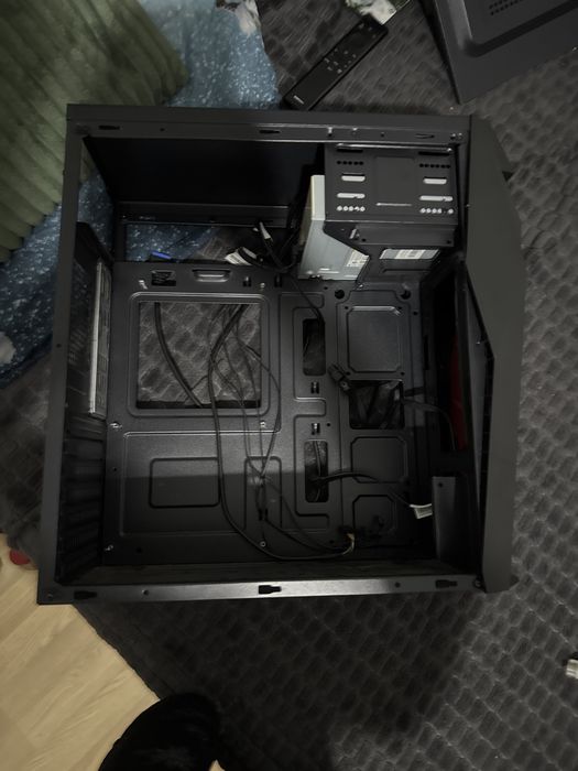 Placa de baza+cooler procesor+procesor+carcasa