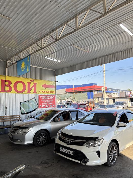 Лобовой стекло Toyota