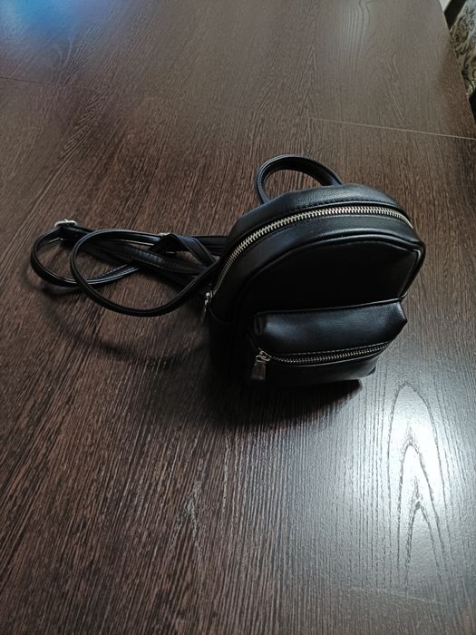 Продам женский рюкзак