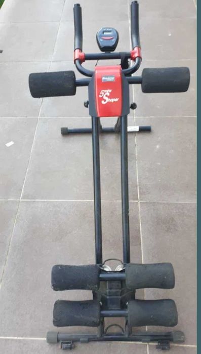 Aparat pentru abdomene Body Actin Fitness