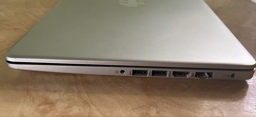 Laptop HP 14-dk0304ng