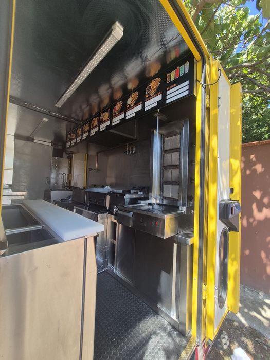 Autorulota food truck mercedes