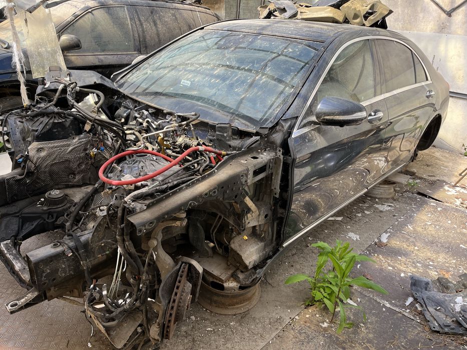 Mercedes S class w222 pentru piese dezmembrare incomplet