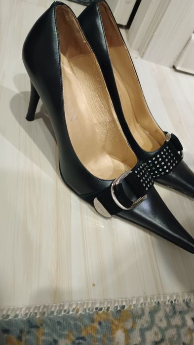 Продам туфли женские