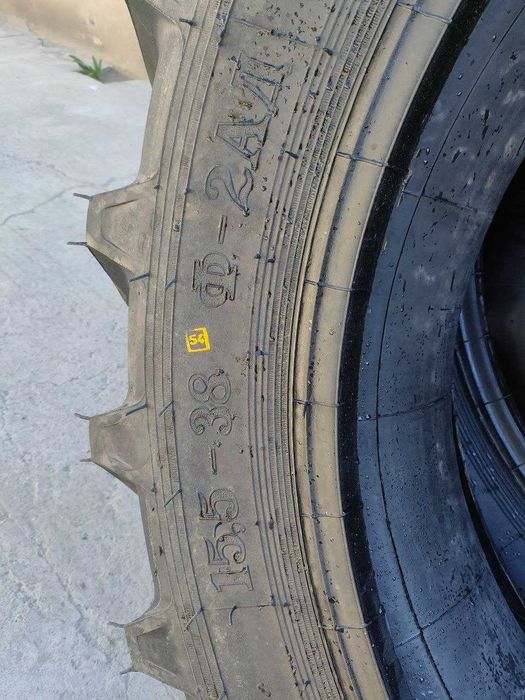 Сельхозтехникаларга тракторга 13.6-38 - 15.5-38 размерли балонлар бор