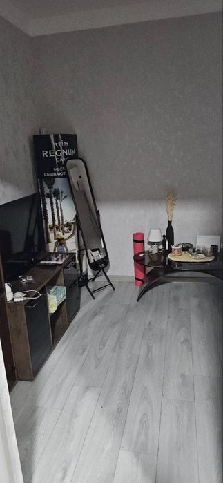 Сдается офис в центре В Айбеке! 91 квадратных ! Новый ремонт !!