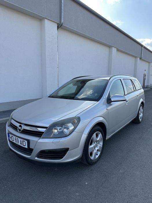 Opel Astra H 1.7