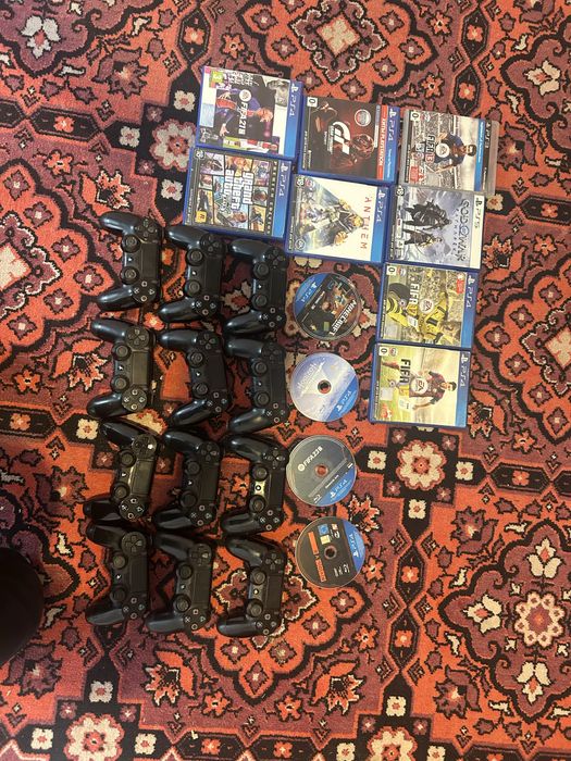 Прадам оригинал джостики от пс4 и диски